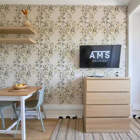 Ritz - Marques De Pombal Appartement