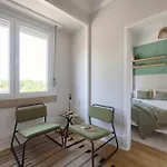 Ritz - Marques De Pombal Apartmán *