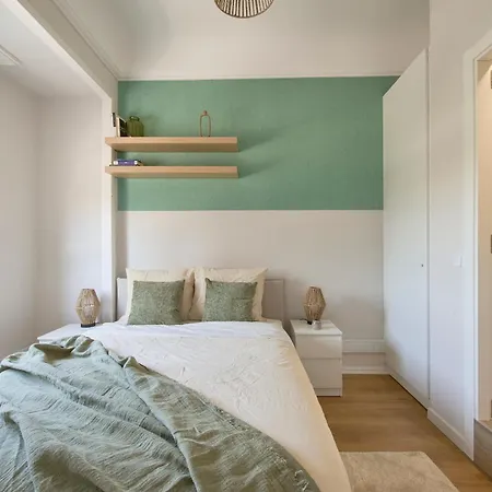Ritz - Marques De Pombal Apartman